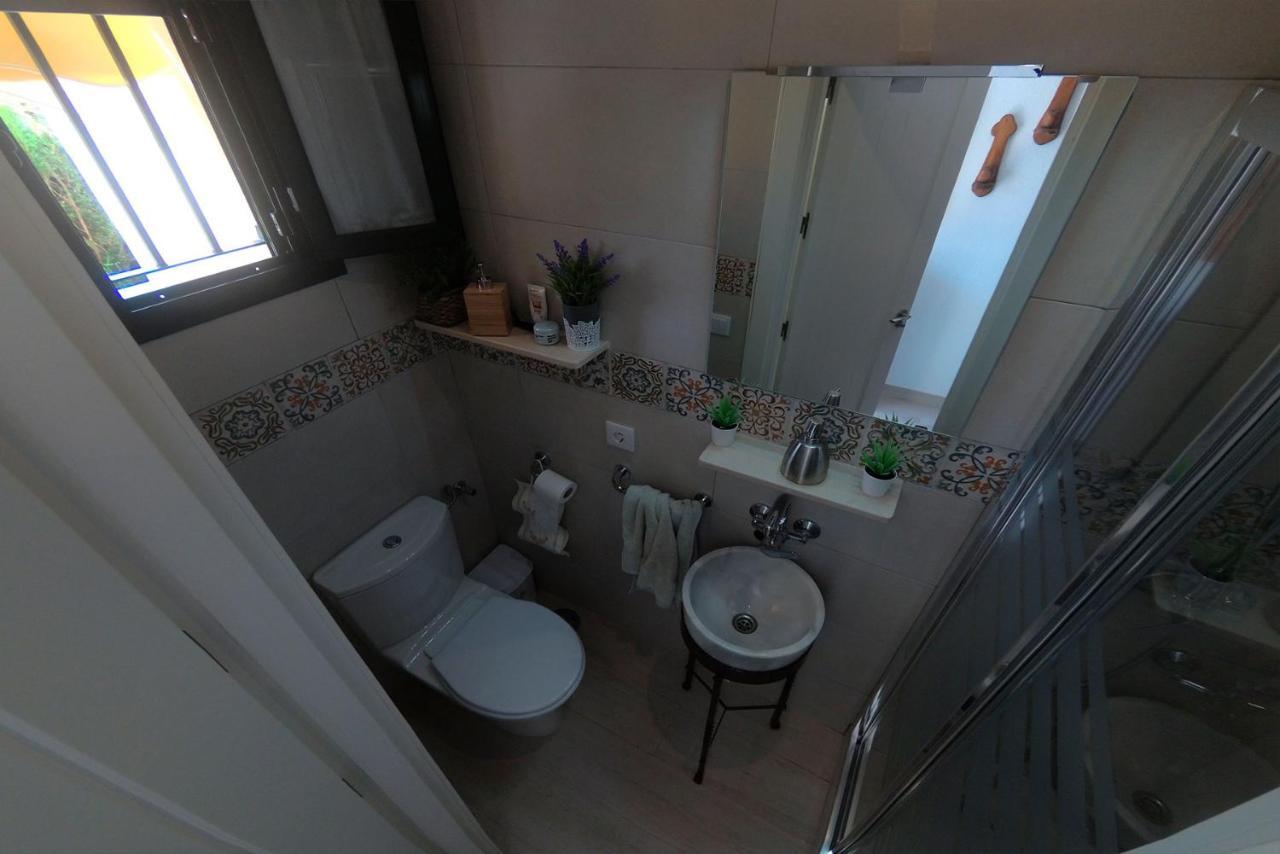 Casa En Primera Linea De Playa Захара-де-лос-Атунес Экстерьер фото